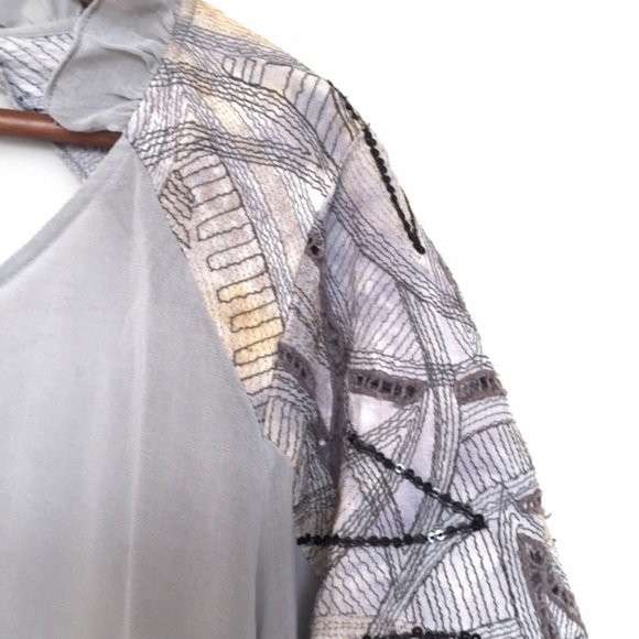 Anthropologie New Grey Silk Blouse, M - Picture 5 of 7